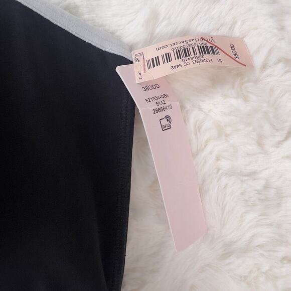 Victoria's Secret Knockout Front Close Underwire Sports Bra Black White 38DDD - Picture 7 of 8